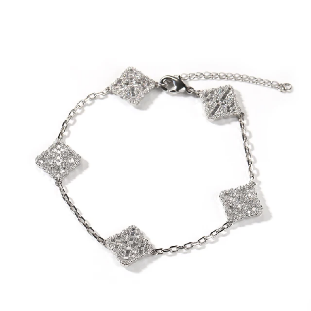 Blingy Clover Bracelet