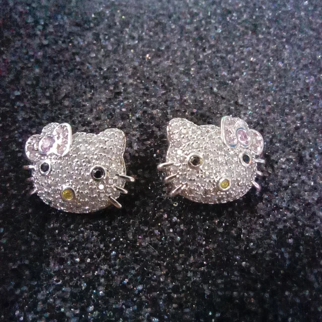 Hello Kitty Earrings